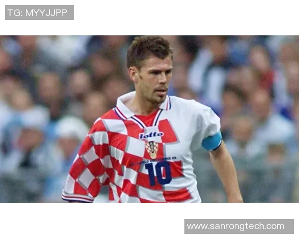 拉姆：从天才少年到德国足球传奇的辉煌历程